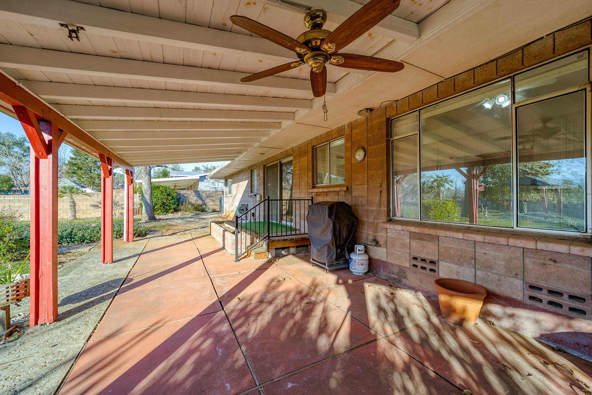 3674 Ricardo Avenue Redding, CA 96002 - Photo 43 of 45 Covered Patio