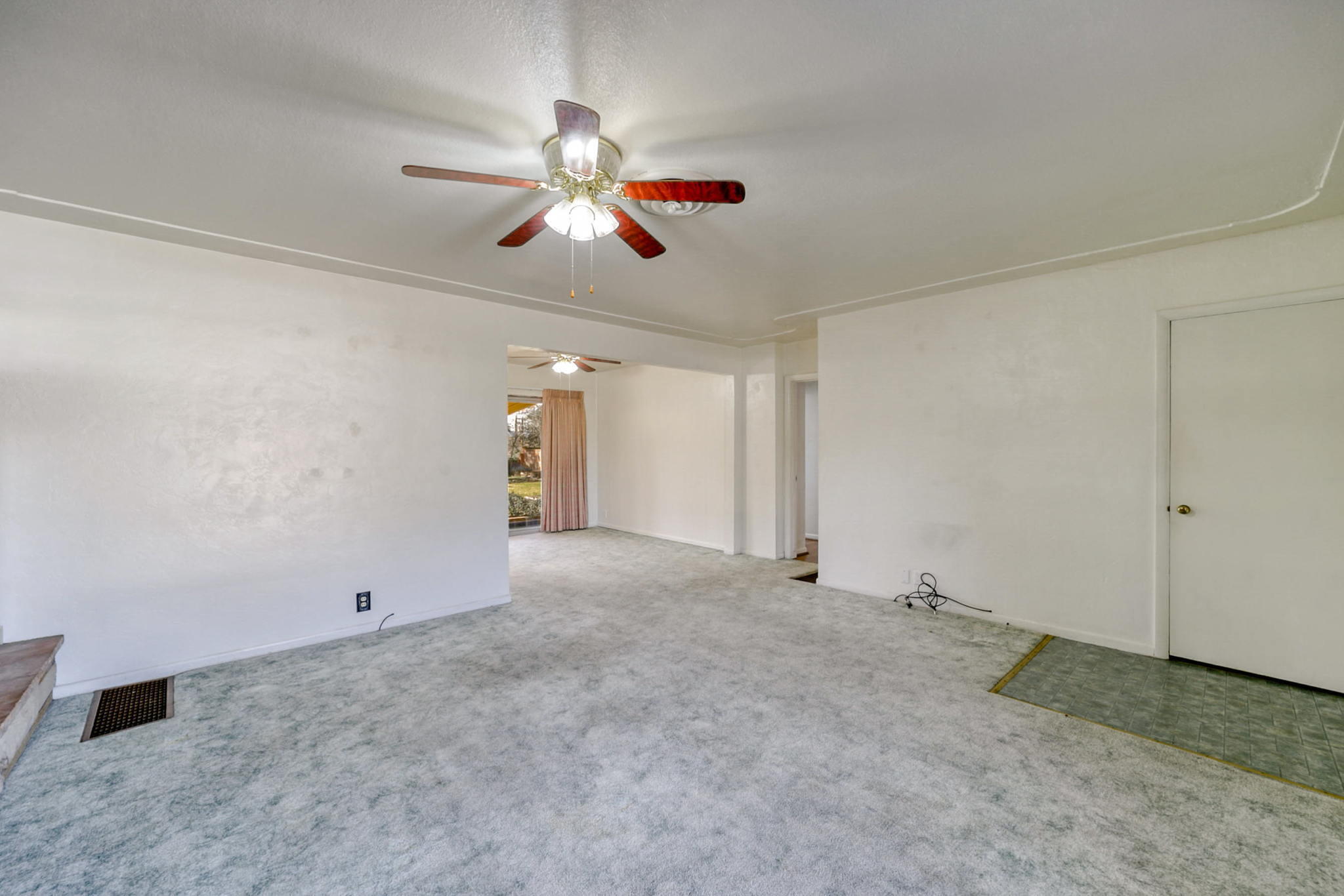 3674 Ricardo Avenue Redding, CA 96002 - Photo 5 of 45 22-web-or-mls-IMG_3808
