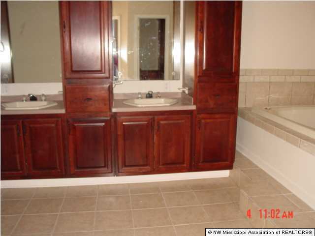 4423 Stateline Road Olive Branch, MS 38654 - Photo 9 of 26 Additional Photo