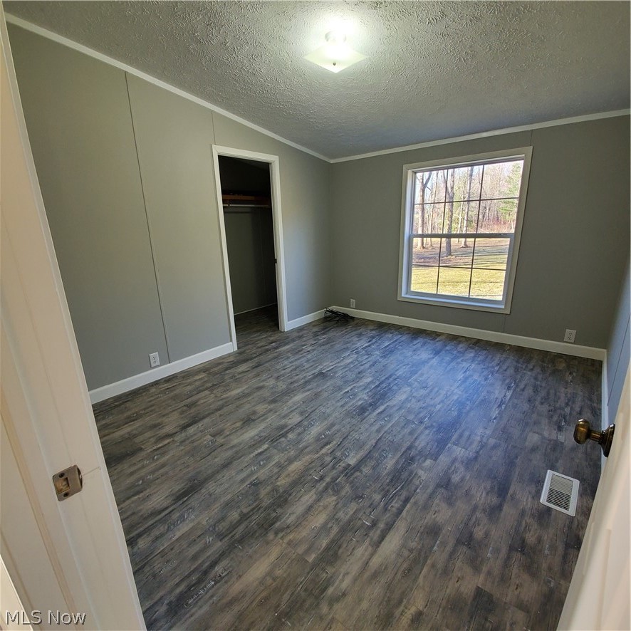 14539 Rider Road Burton, OH 44021 - Photo 6 of 29