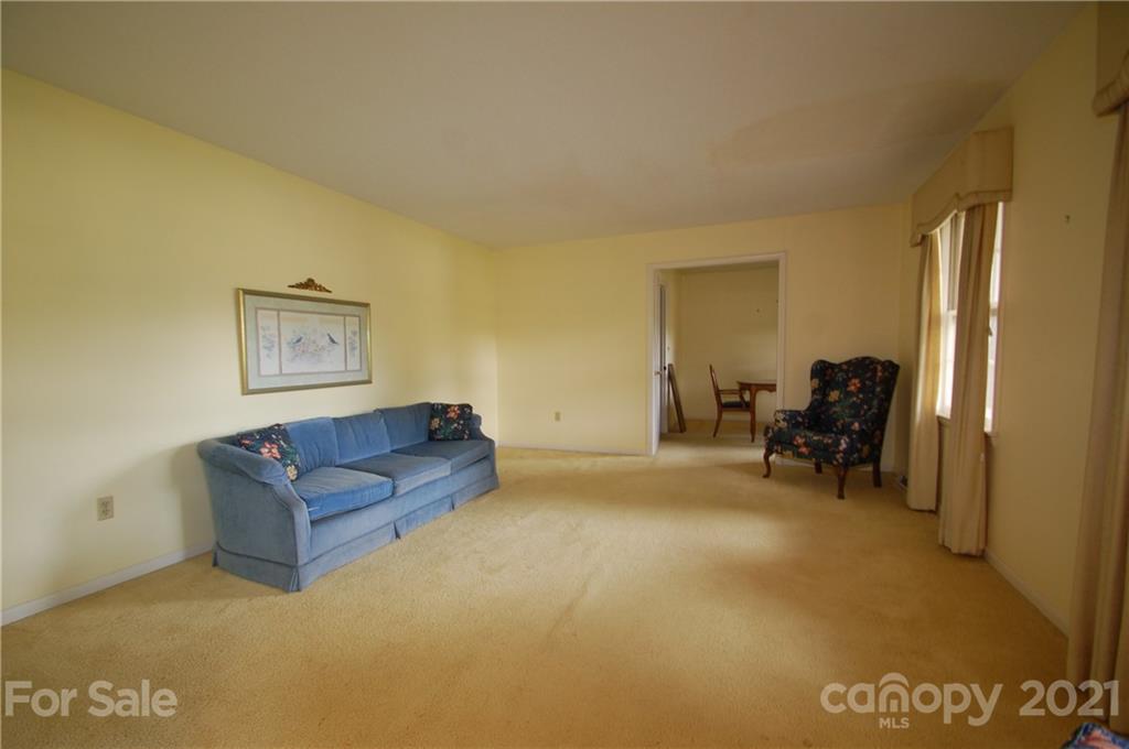 6412 Morehead Road Harrisburg, NC 28075 - Photo 3 of 16 Gallery Image 3