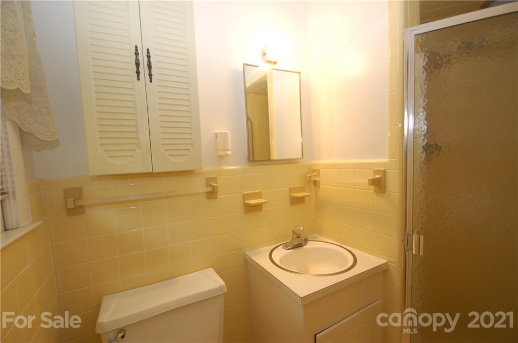 6412 Morehead Road Harrisburg, NC 28075 - Photo 10 of 16 Gallery Image 10