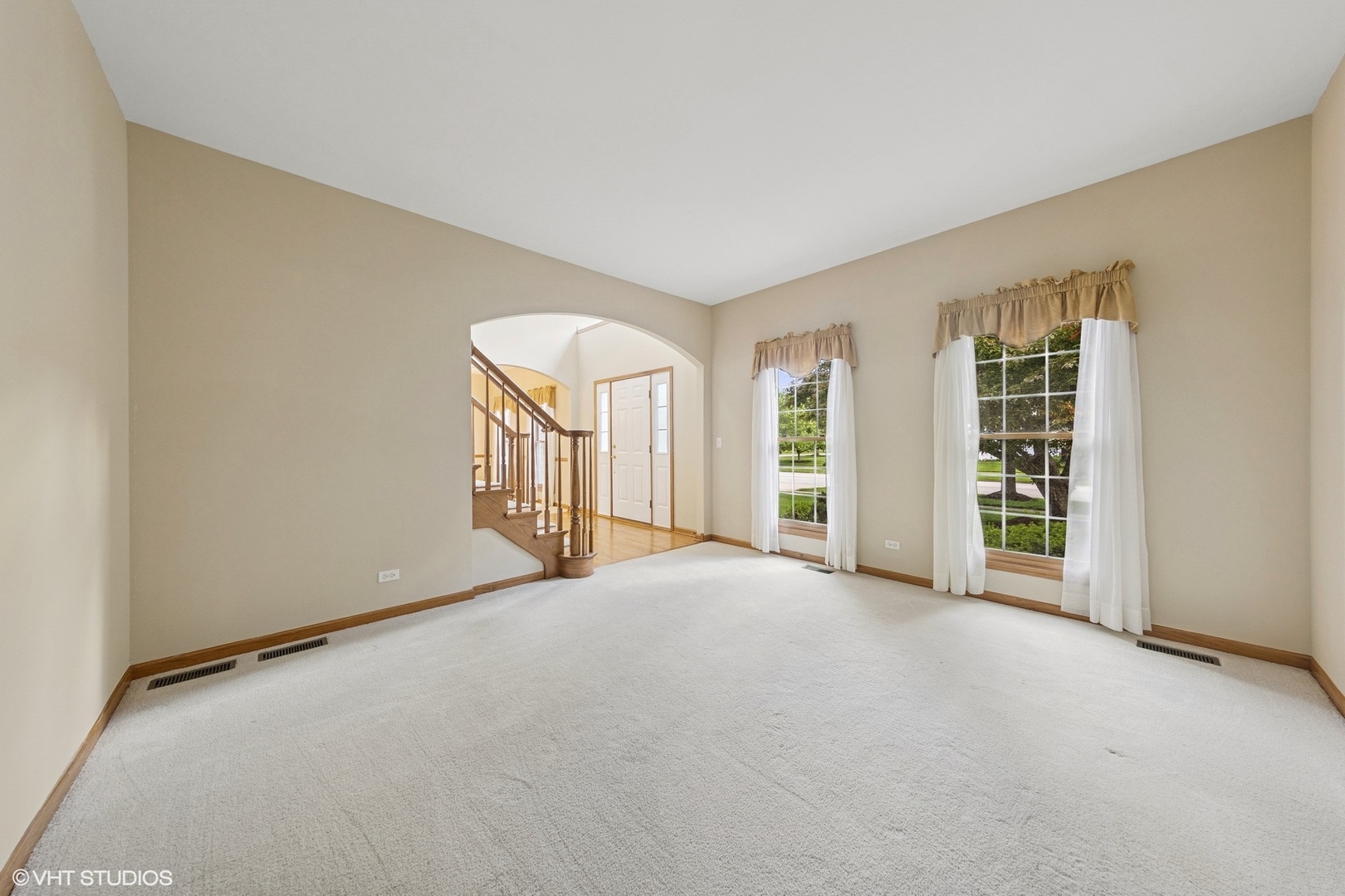 2631 Saltmeadow Road Naperville, IL 60564 - Photo 10 of 33