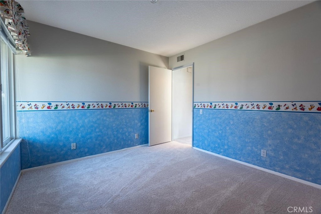 25200 Ave Rotella Valencia, CA 91355 - Photo 12 of 24 a view of a garage