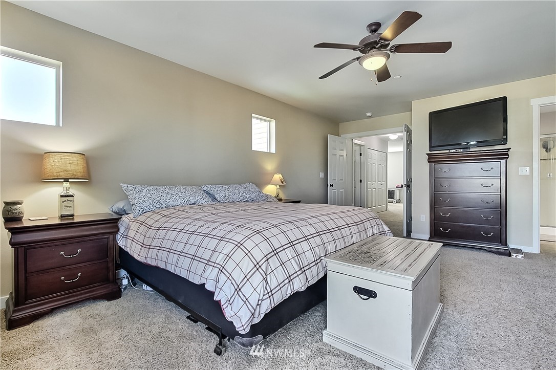 3098 Walker Road DuPont, WA 98327 - Photo 14 of 19