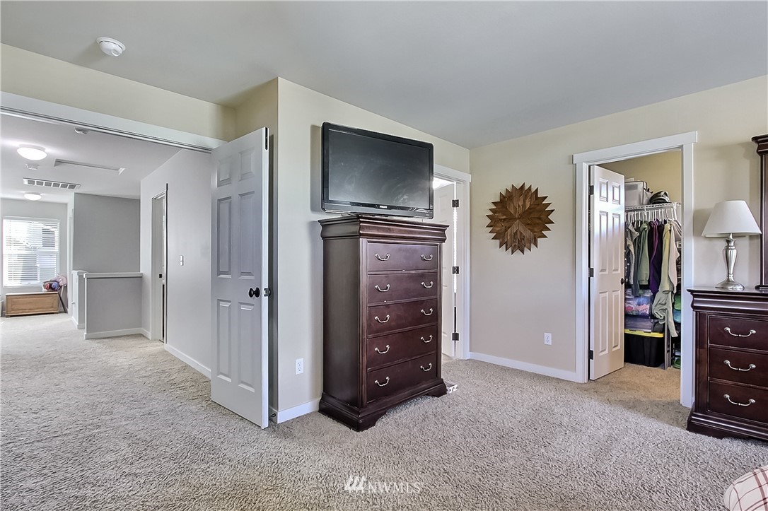 3098 Walker Road DuPont, WA 98327 - Photo 15 of 19