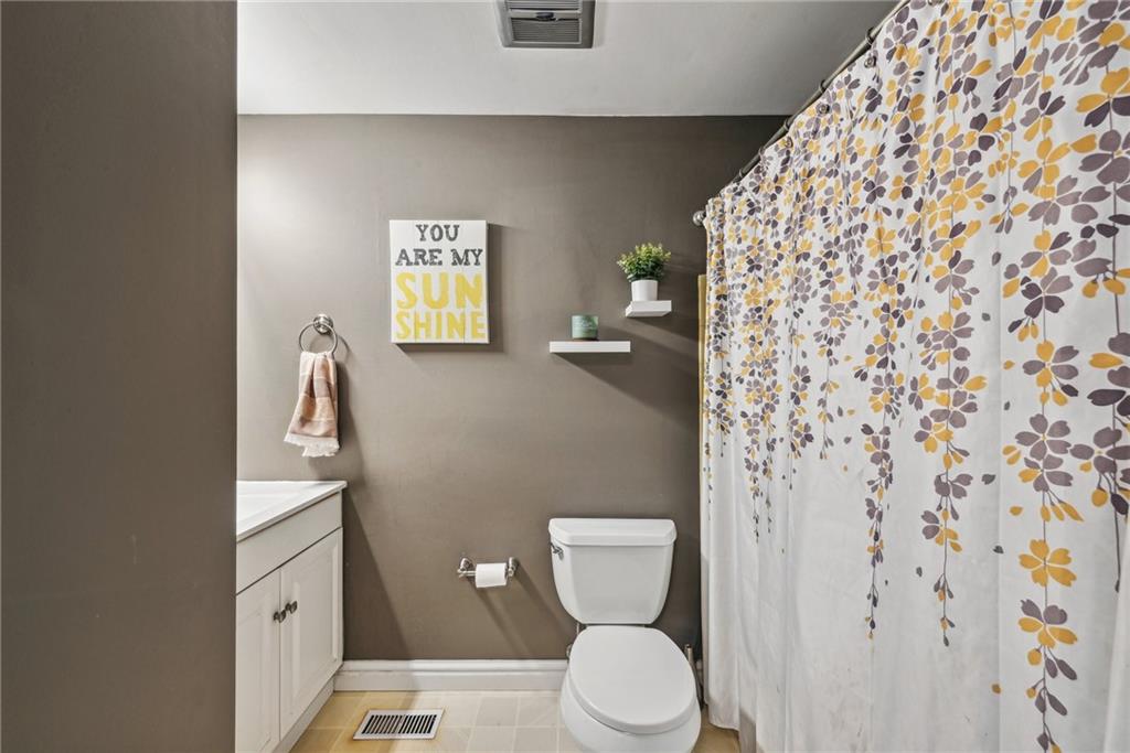 431 Tivoli Road Pittsburgh, PA 15239 - Photo 13 of 32 Gallery Image 13