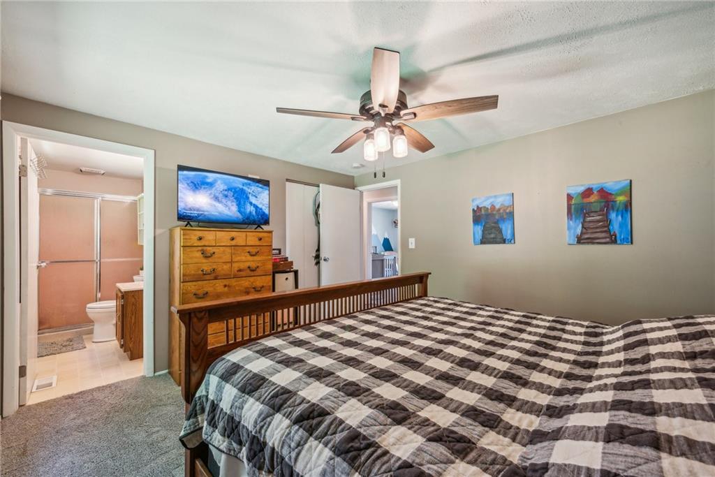 431 Tivoli Road Pittsburgh, PA 15239 - Photo 20 of 32 Gallery Image 20