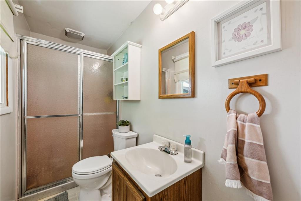 431 Tivoli Road Pittsburgh, PA 15239 - Photo 21 of 32 Gallery Image 21