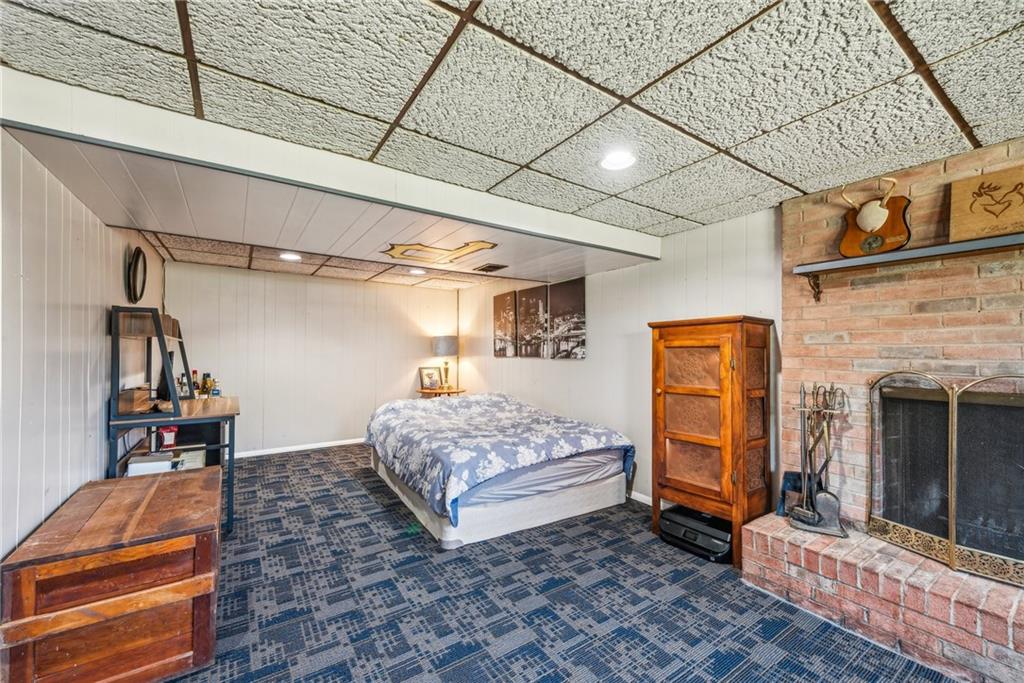 431 Tivoli Road Pittsburgh, PA 15239 - Photo 22 of 32 Gallery Image 22