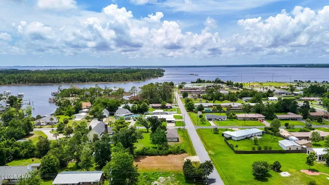 $65,000 | 805 West 6th Street, Lynn Haven, FL 32444