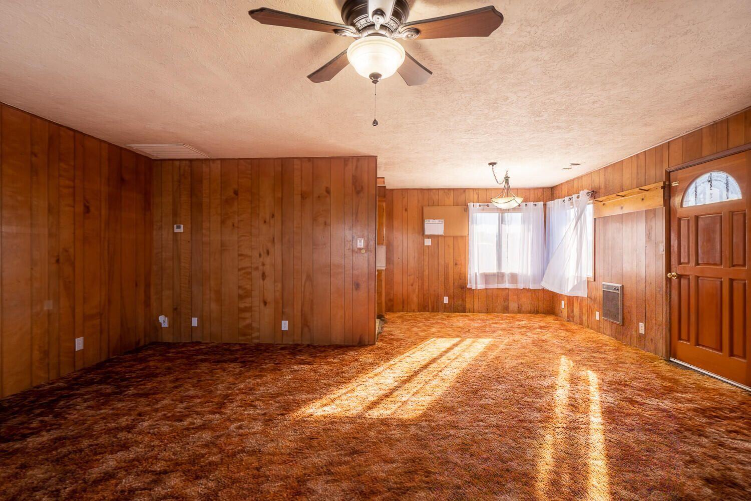 7215 Blackwell Road Central Point, OR 97502 - Photo 9 of 25 photo