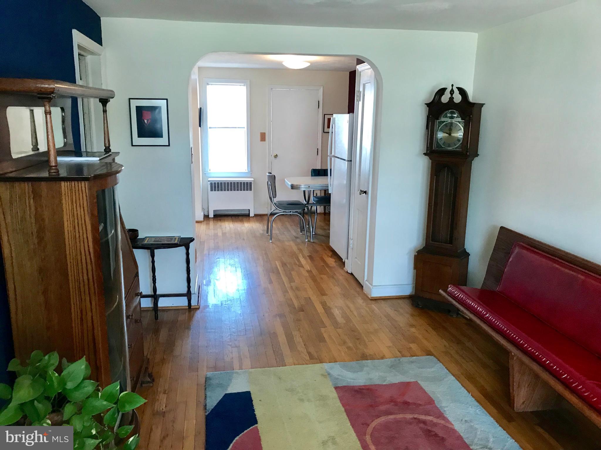 1233 Haverhill Road Baltimore, MD 21229 - Photo 2 of 13 Gallery Image 2