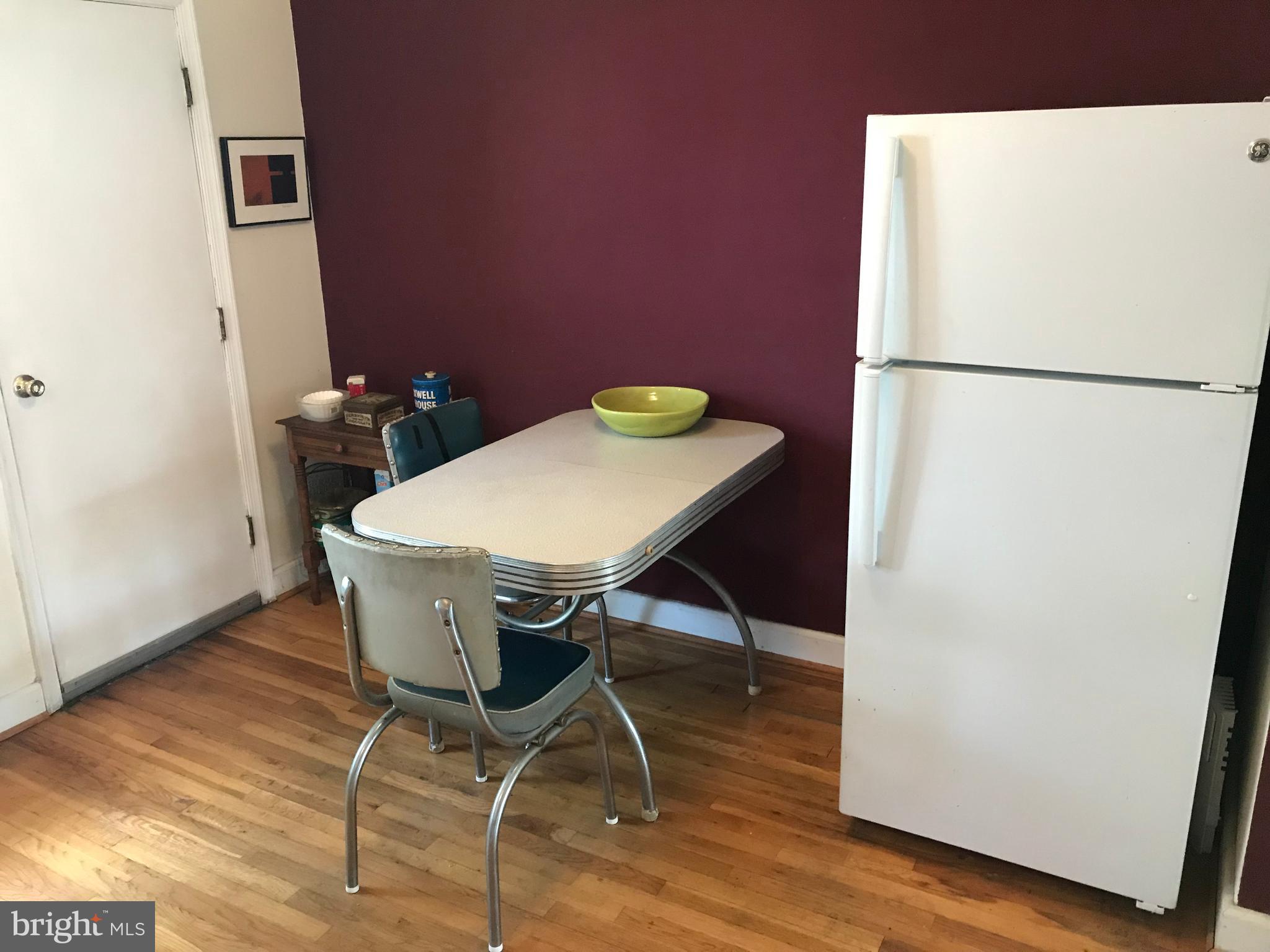 1233 Haverhill Road Baltimore, MD 21229 - Photo 5 of 13 Gallery Image 5