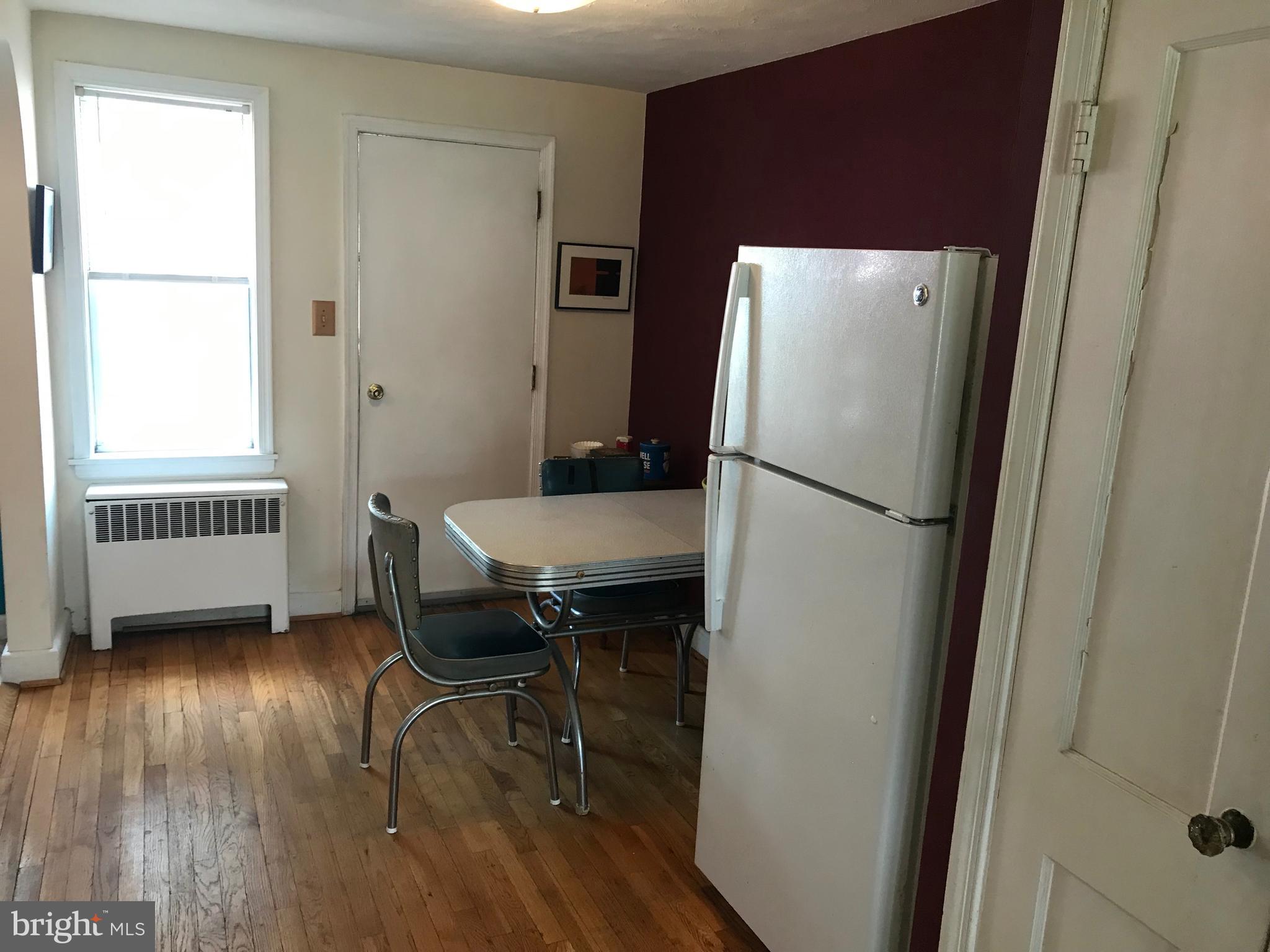 1233 Haverhill Road Baltimore, MD 21229 - Photo 6 of 13 Gallery Image 6