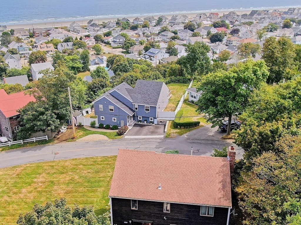 35 Prospect Avenue Hull, MA 02045 - Photo 4 of 42