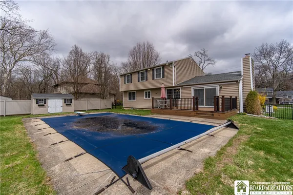 $459,900 | 32 University Park, Pomfret, NY 14063