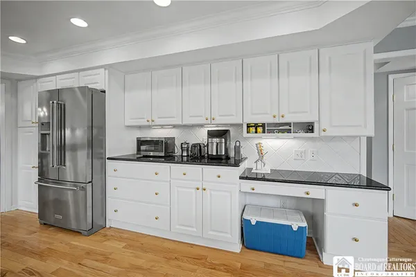 $459,900 | 32 University Park, Pomfret, NY 14063