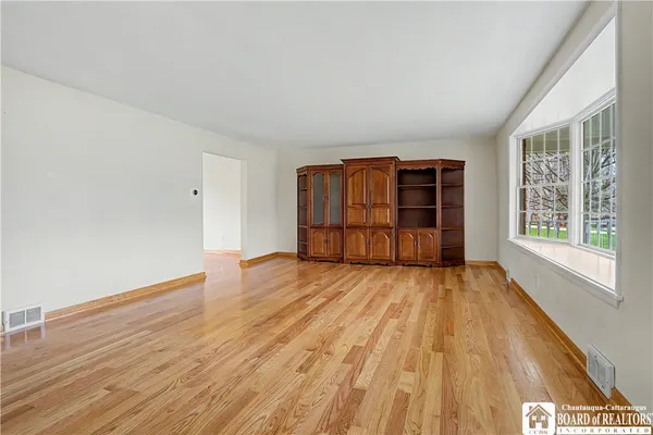 $459,900 | 32 University Park, Pomfret, NY 14063