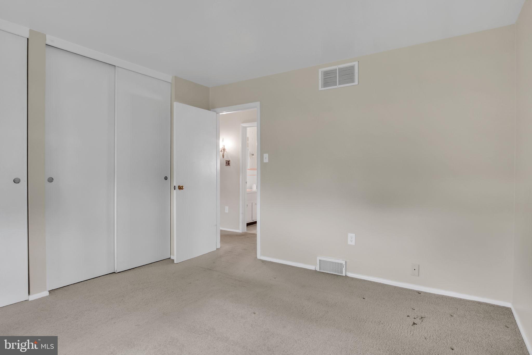 844 Gunnison Road York, PA 17404 - Photo 16 of 34