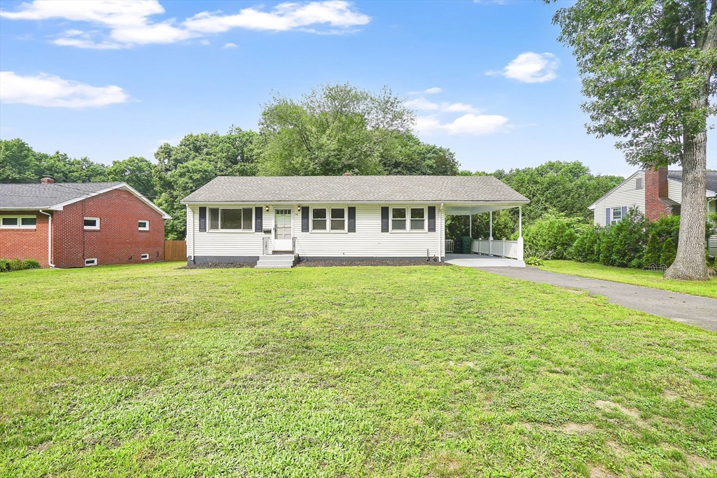 250 Old Lyman Road Chicopee, MA 01020 - Photo 1 of 38