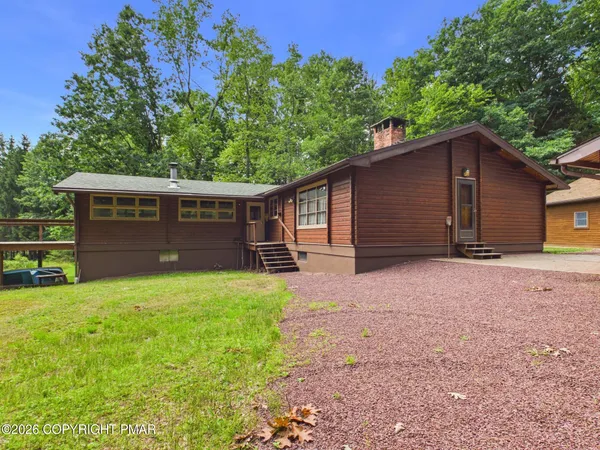$499,000 | 569 Tunnel Road, White Haven, PA 18661