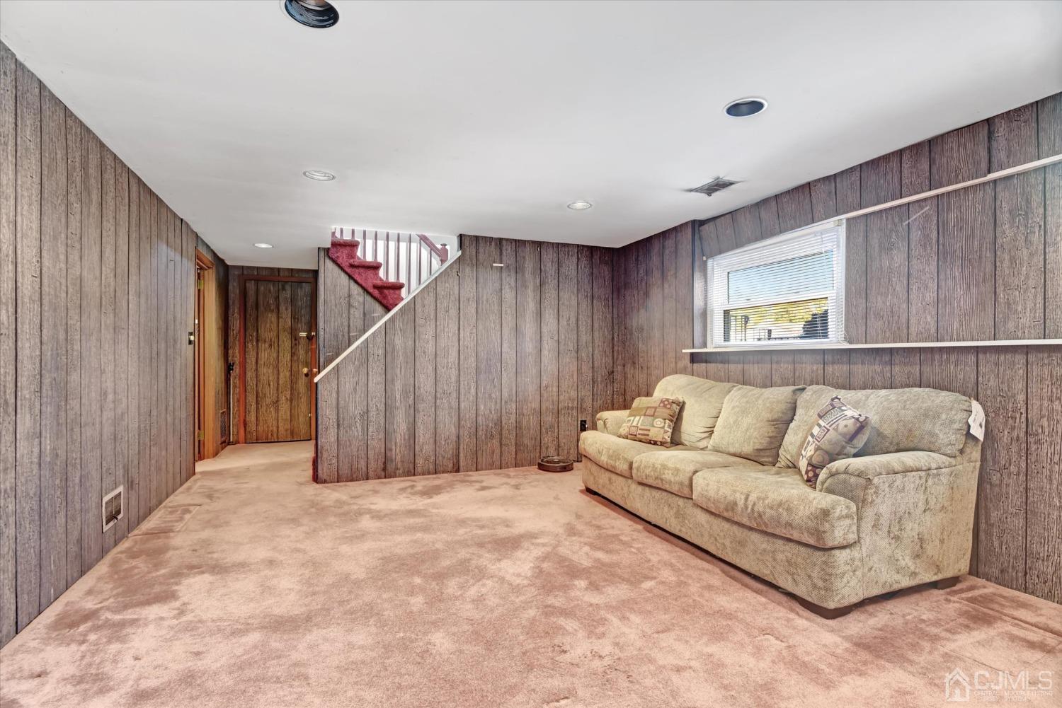 14 Kevin Road East Brunswick, NJ 08816 - Photo 15 of 23 Gallery Image 15