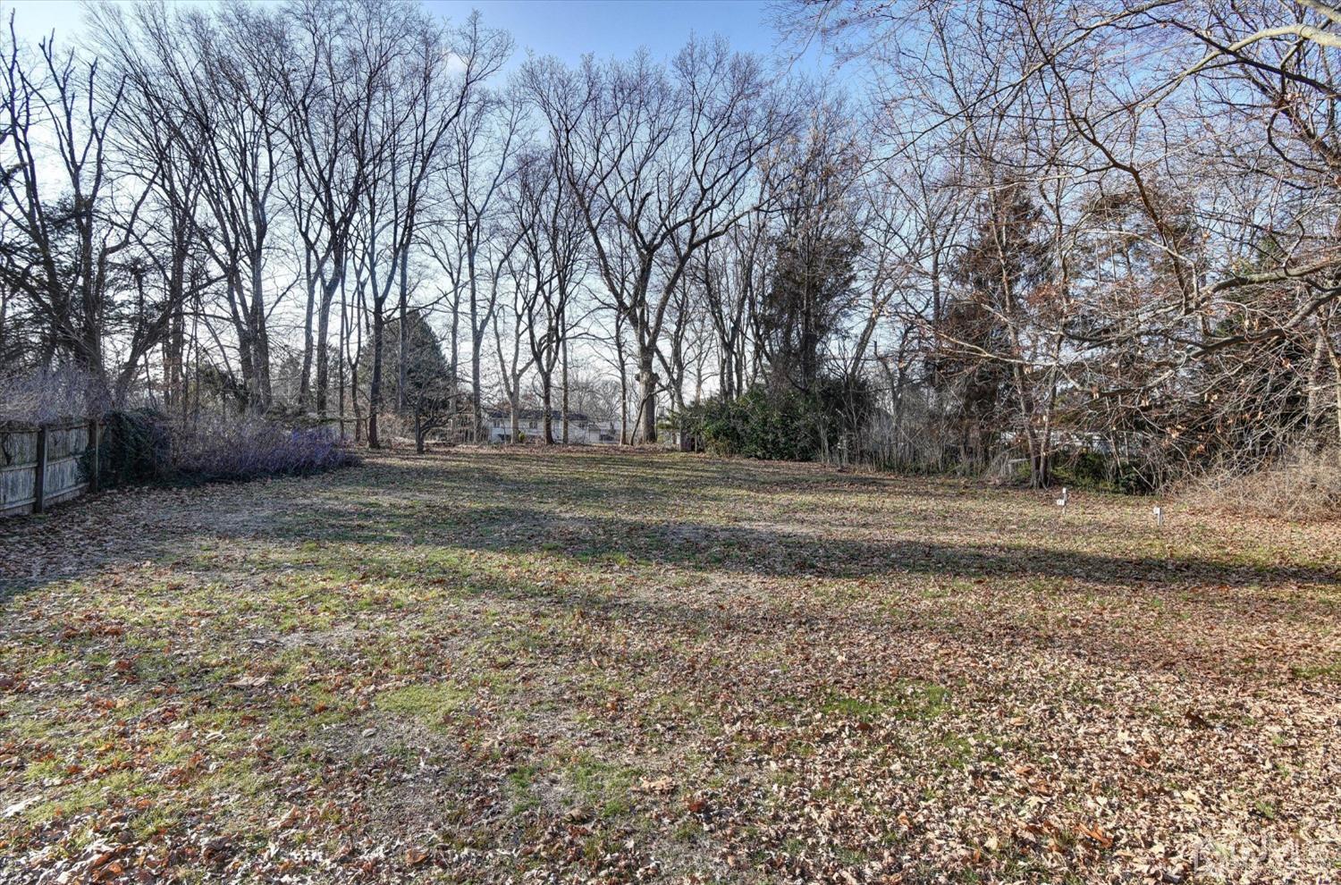 14 Kevin Road East Brunswick, NJ 08816 - Photo 19 of 23 Gallery Image 19