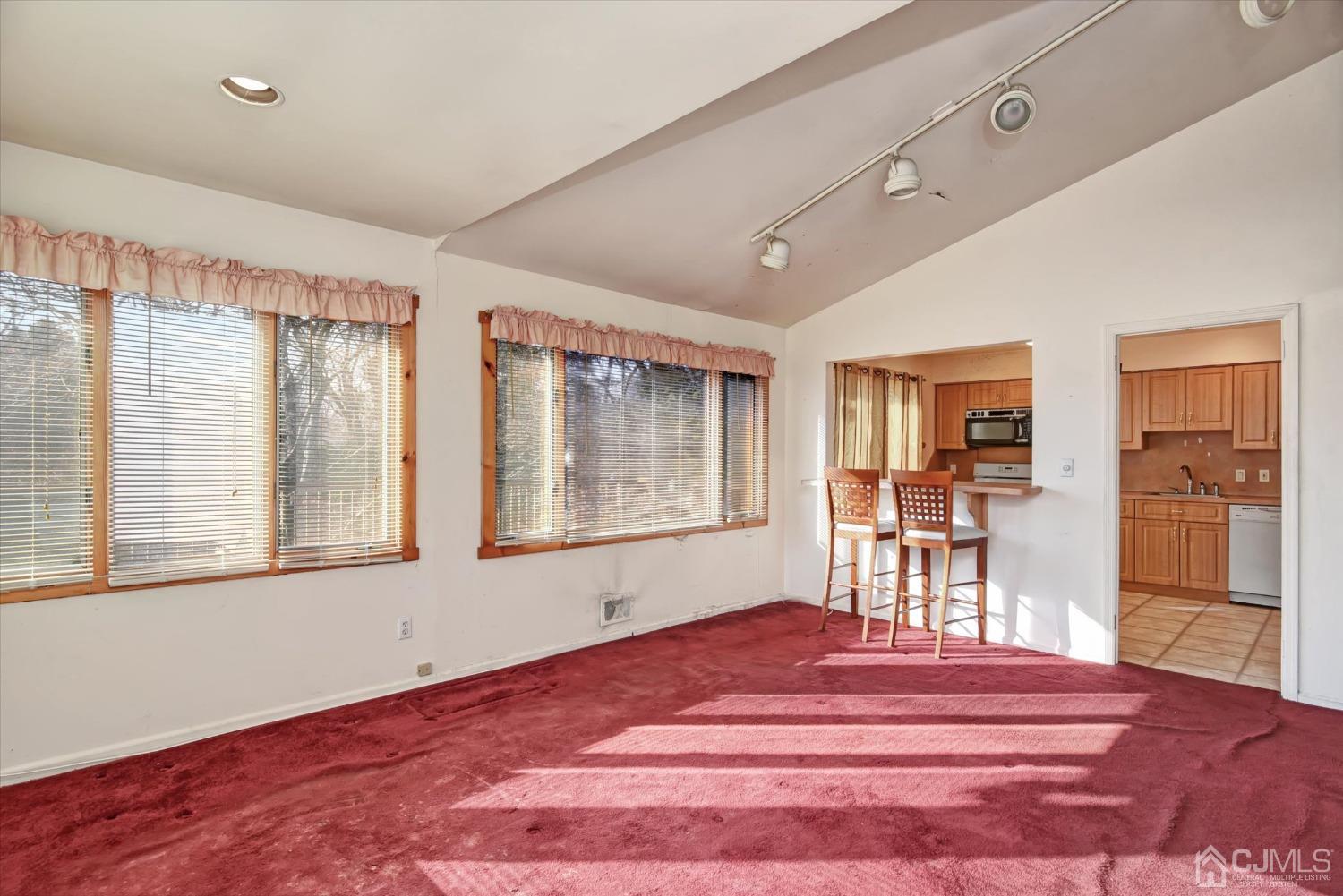 14 Kevin Road East Brunswick, NJ 08816 - Photo 3 of 23 Gallery Image 3