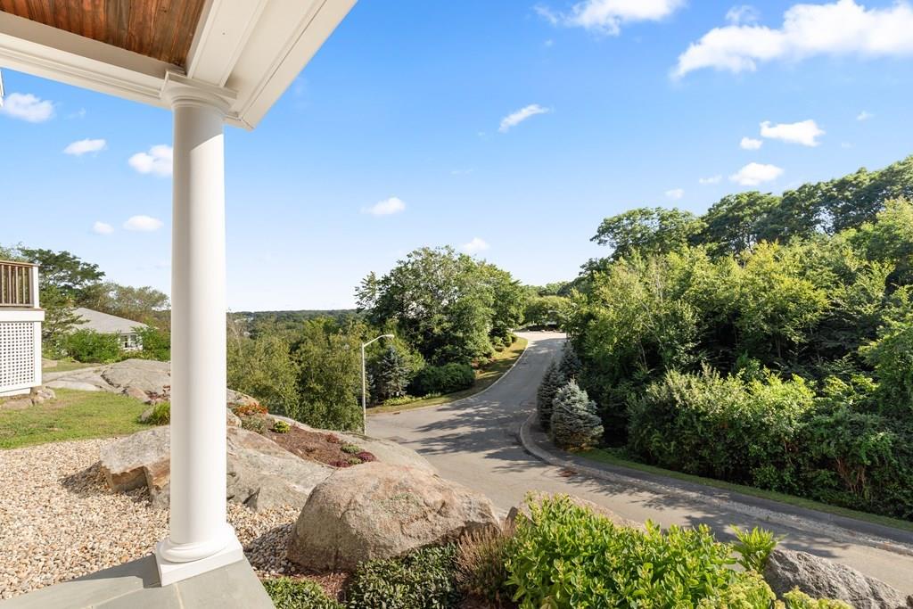 8 Doctors Run Rockport, MA 01966 - Photo 5 of 38 a view of a back yard