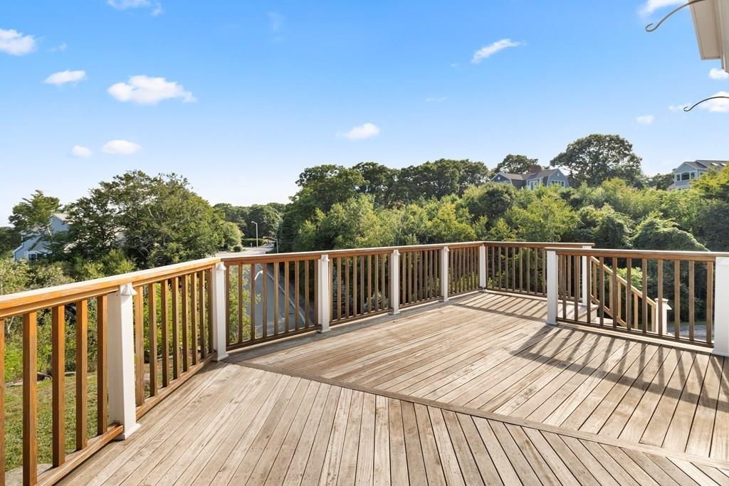 8 Doctors Run Rockport, MA 01966 - Photo 8 of 38