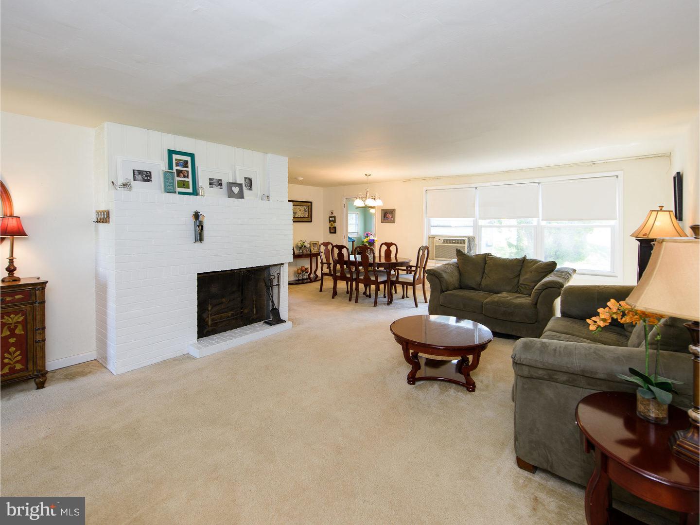 510 West Heather Road Oreland, PA 19075 - Photo 5 of 19 Gallery Image 5