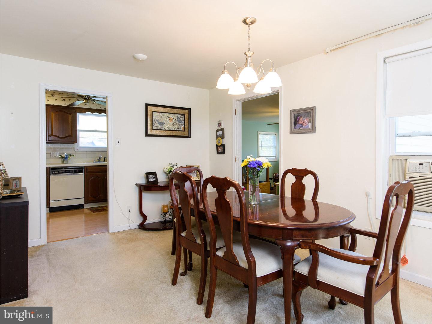 510 West Heather Road Oreland, PA 19075 - Photo 6 of 19 Gallery Image 6
