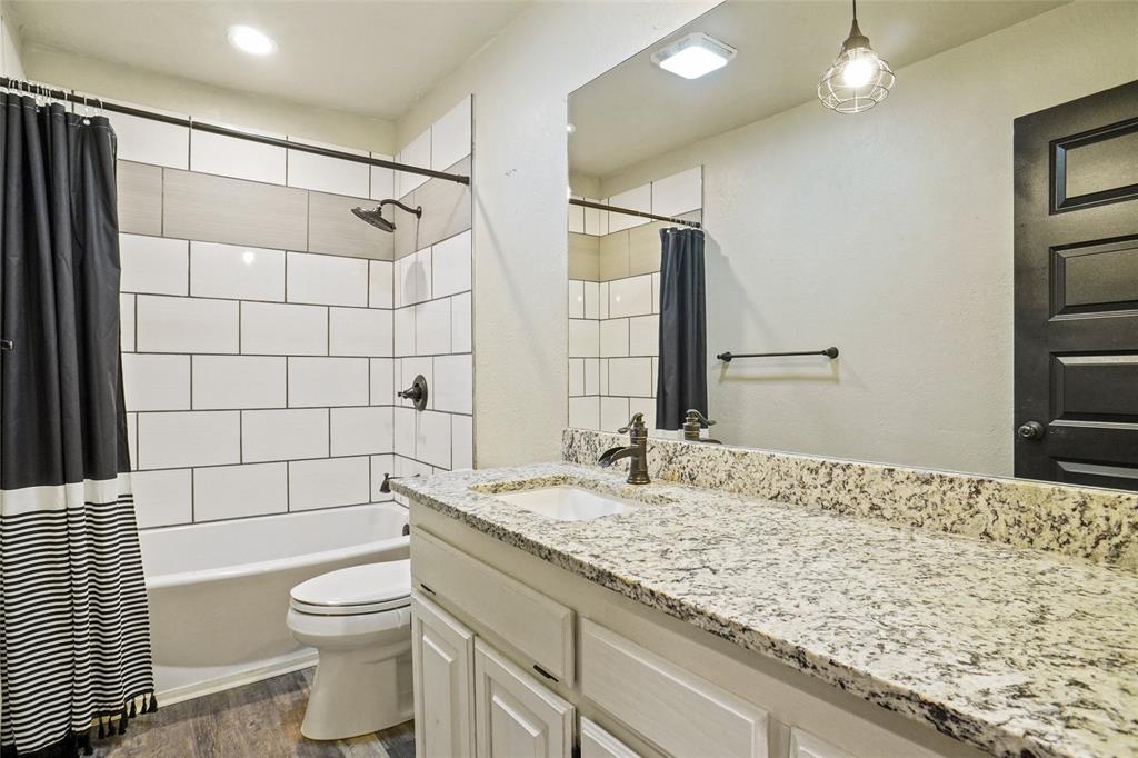 119 Olde Towne Road Paradise, TX 76073 - Photo 15 of 18