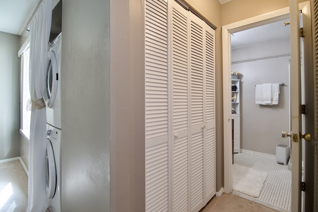 264 Nassau Drive, Unit 264 Springfield, MA 01129 - Photo 19 of 26