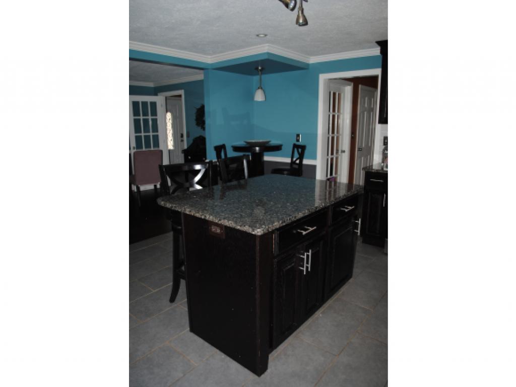 14 Rugby Road Nashua, NH 03063 - Photo 12 of 29 Gallery Image 12