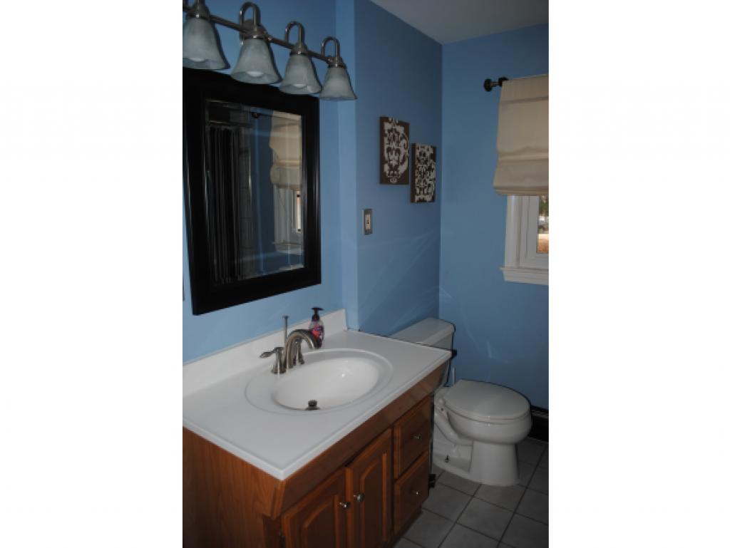 14 Rugby Road Nashua, NH 03063 - Photo 18 of 29 Gallery Image 18