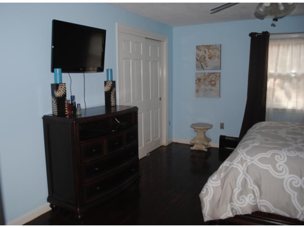 14 Rugby Road Nashua, NH 03063 - Photo 20 of 29 Gallery Image 20
