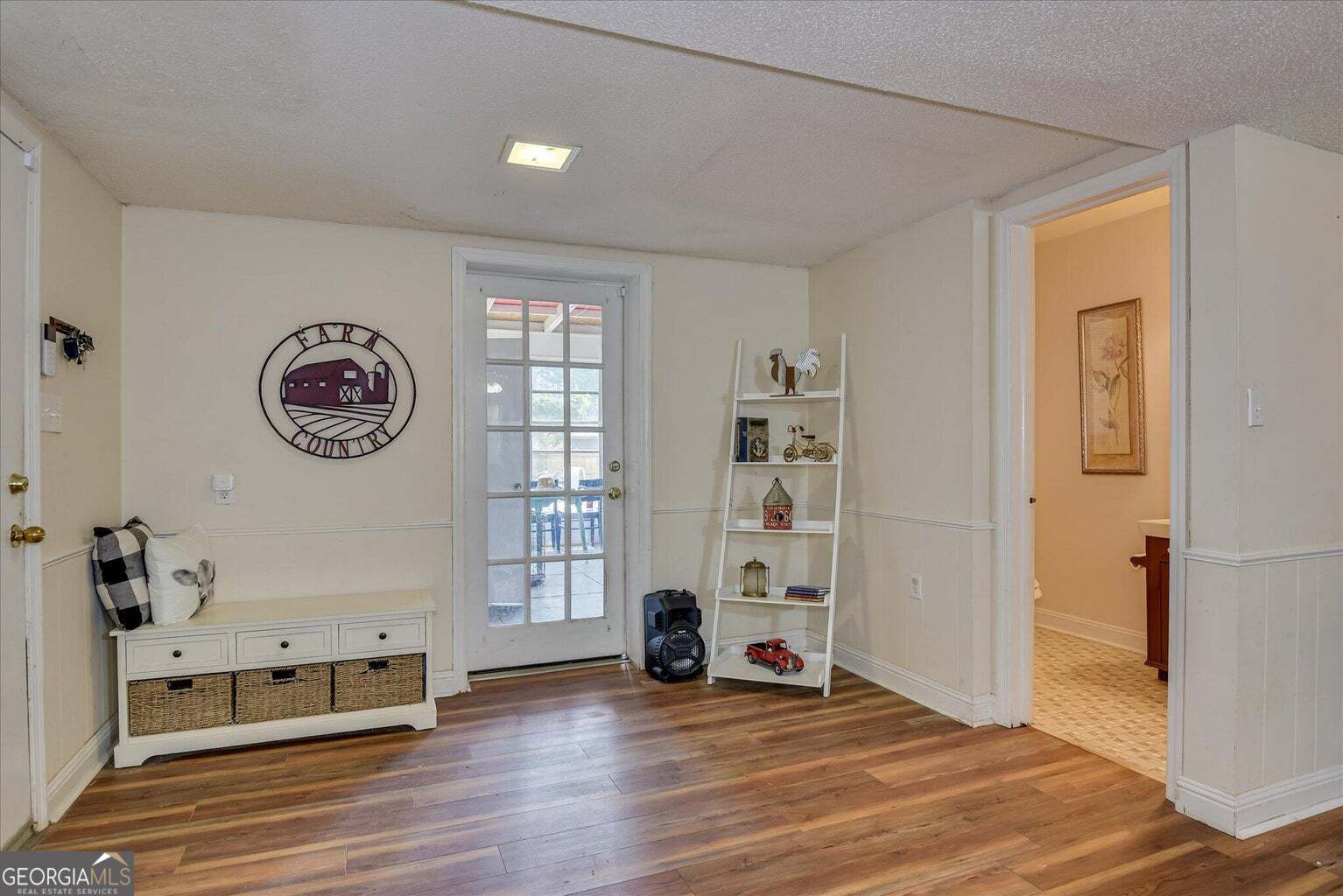 306 Pleasant Home Road Augusta, GA 30907 - Photo 12 of 57 a view of a livingroom with furniture and a window
