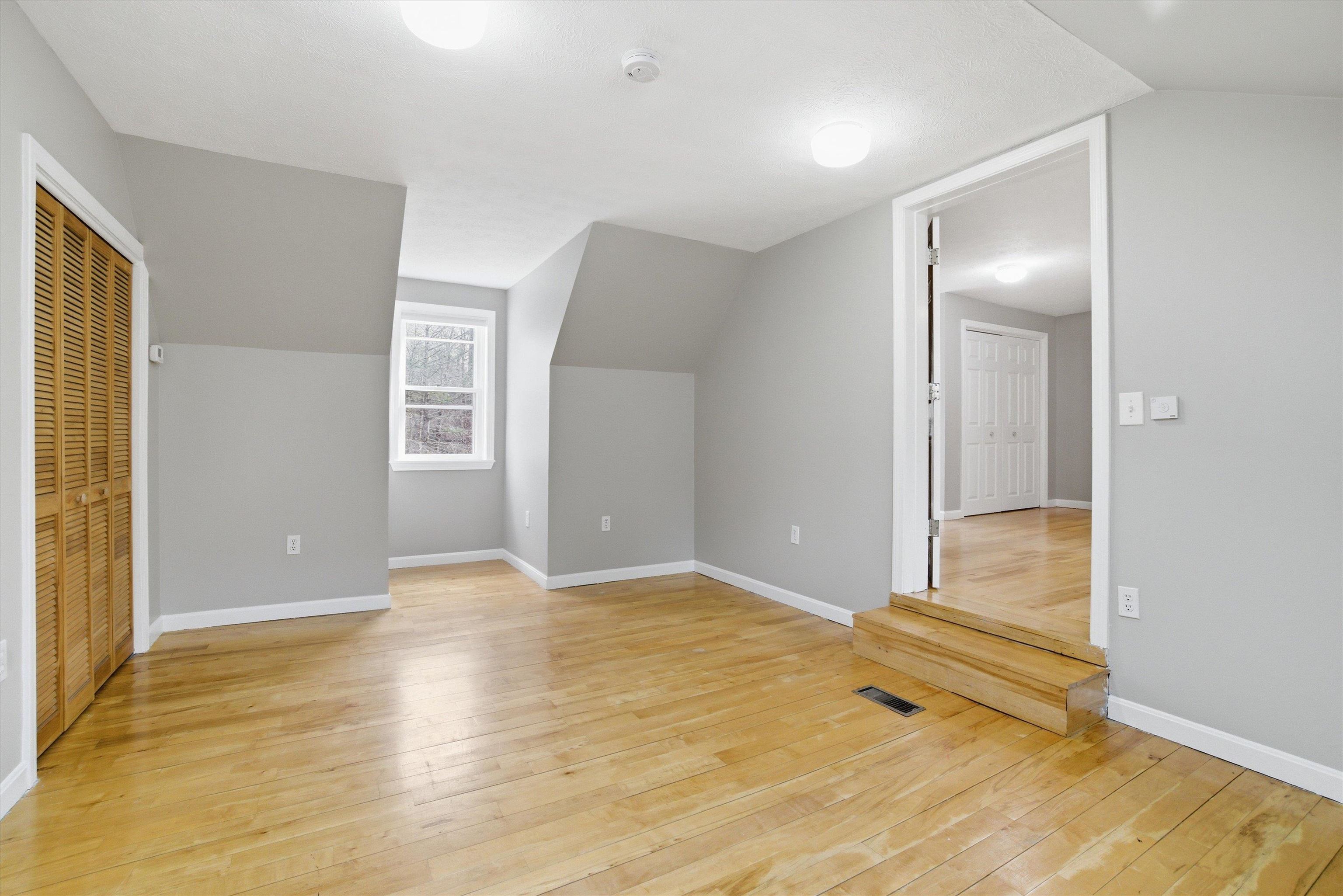 23 McQuestion Road Merrimack, NH 03054 - Photo 25 of 45