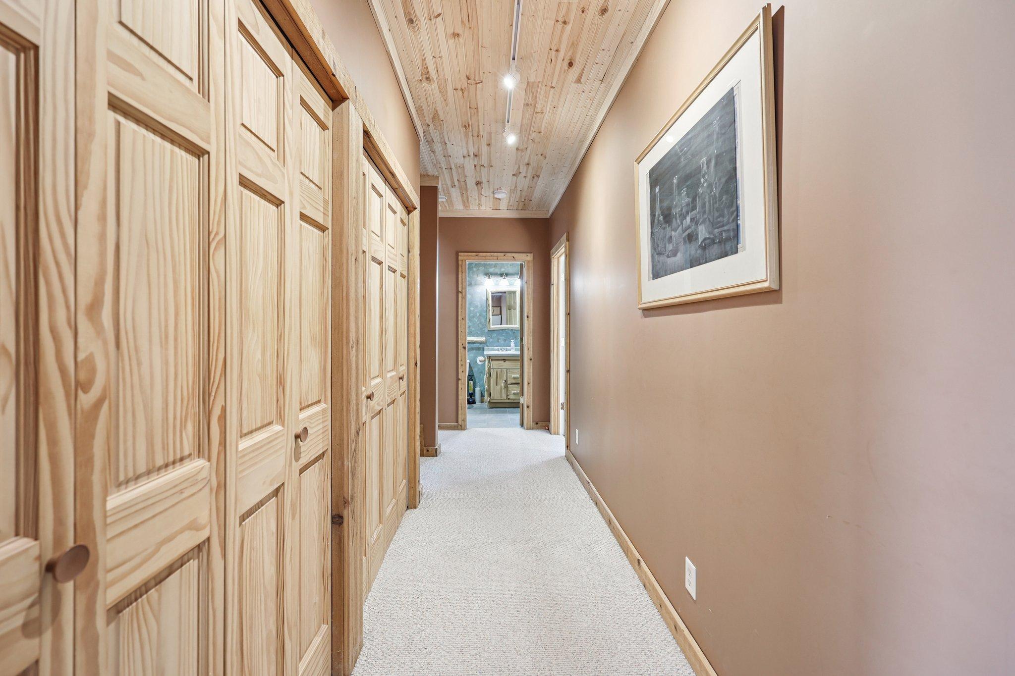 17489 Pleasant Valley Road Shafer, MN 55074 - Photo 26 of 73