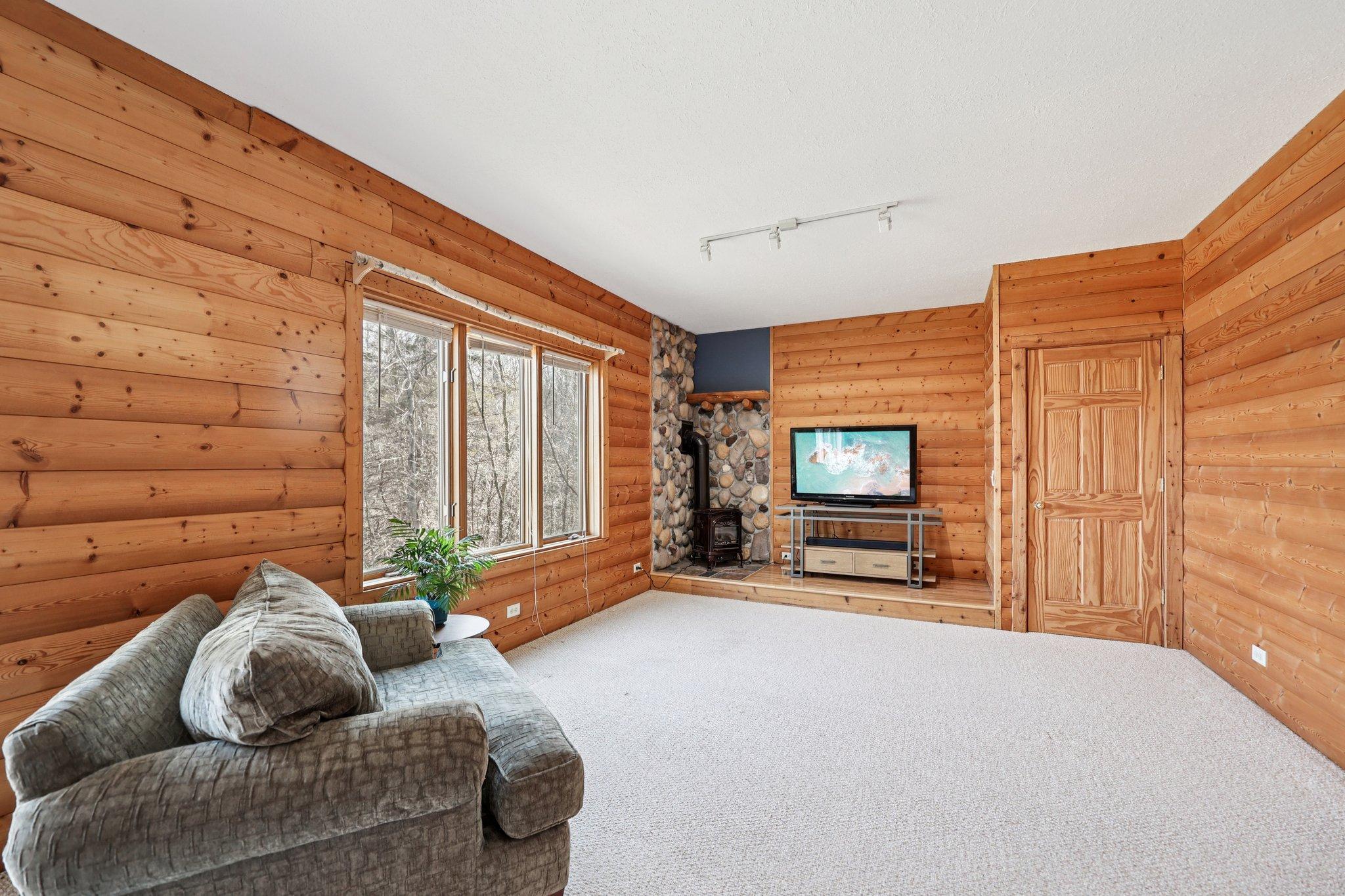 17489 Pleasant Valley Road Shafer, MN 55074 - Photo 30 of 73