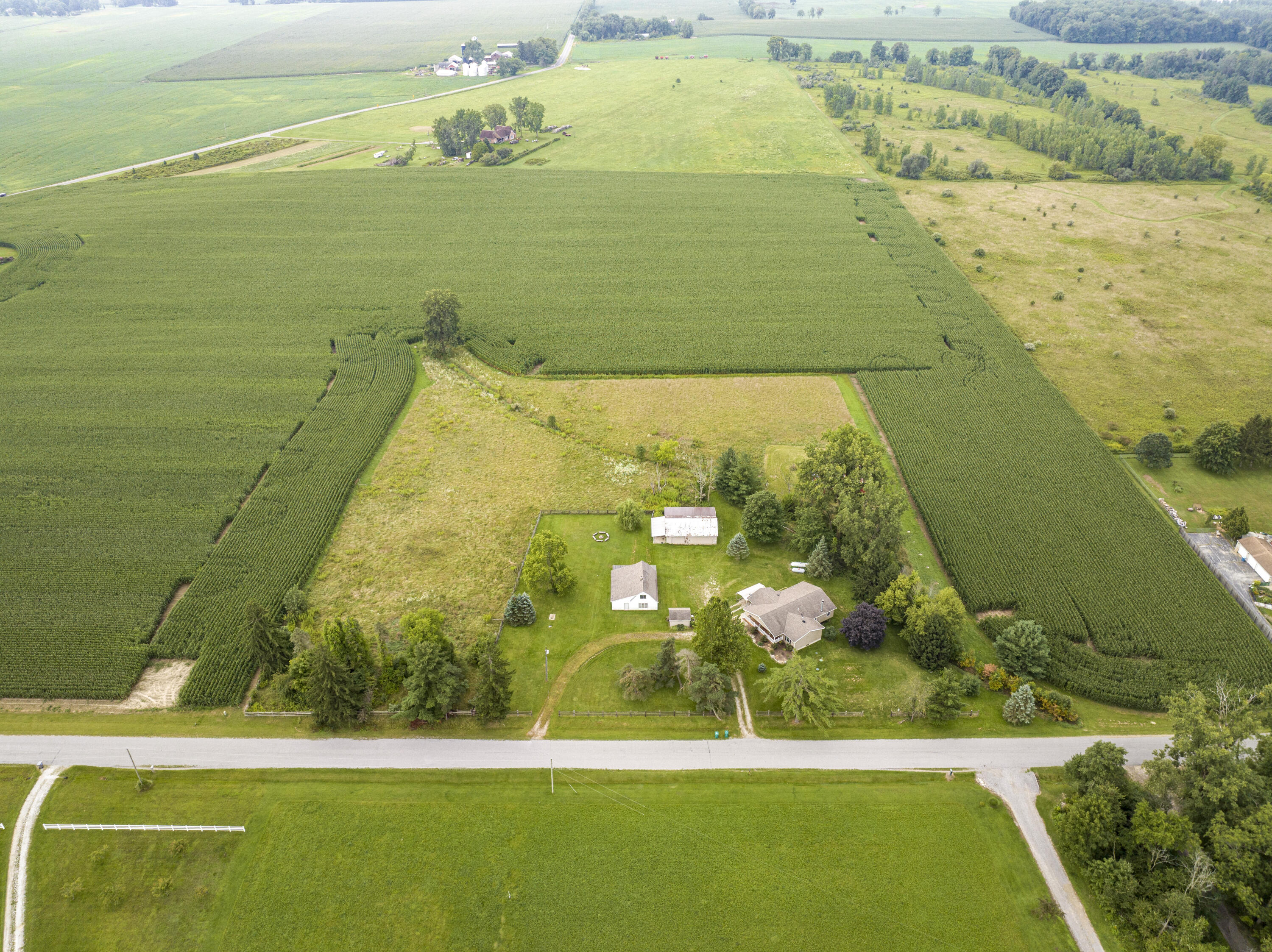 4574 Hanover Road Sawyer, MI 49125 - Photo 24 of 33 DJI_0363