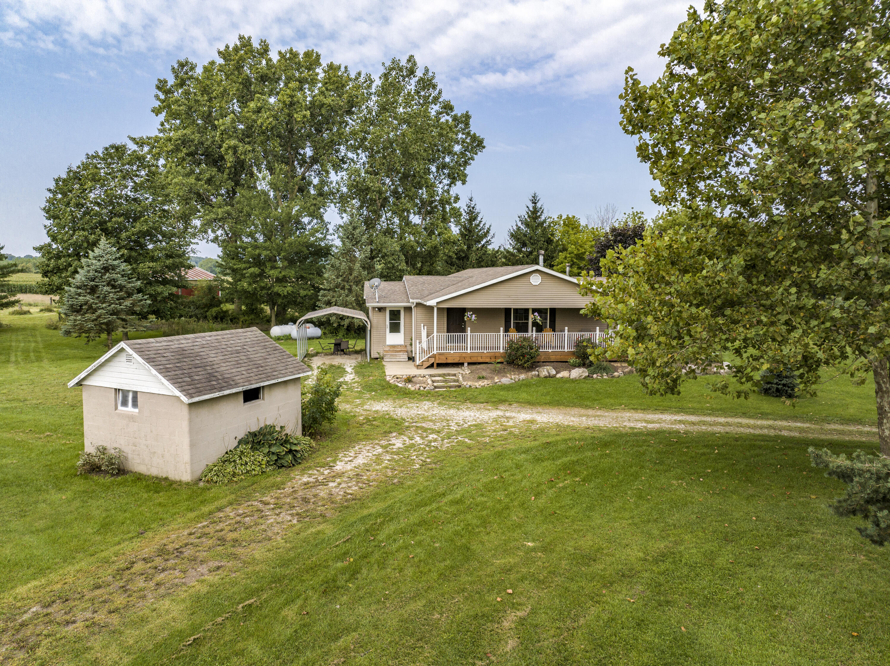 4574 Hanover Road Sawyer, MI 49125 - Photo 30 of 33 DJI_0370
