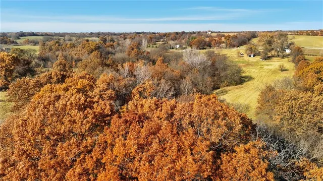 $390,000 | 1181 Southeast 228th Street, Lathrop, MO 64465