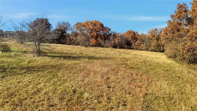 $390,000 | 1181 Southeast 228th Street, Lathrop, MO 64465