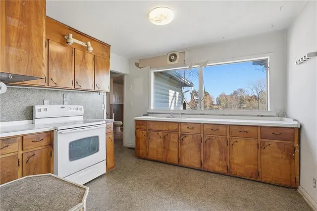 $390,000 | 1181 Southeast 228th Street, Lathrop, MO 64465