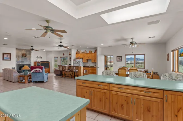 $725,000 | 22900 West Hylton Street, Congress, AZ 85332