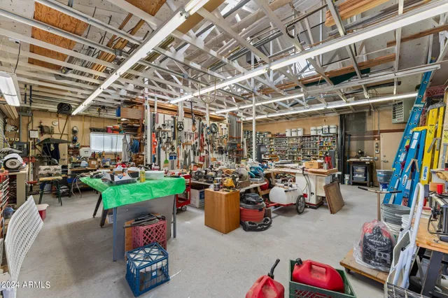 $725,000 | 22900 West Hylton Street, Congress, AZ 85332