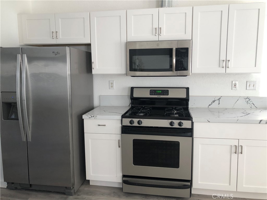 4901 Green River Road, Unit 319 Corona, CA 92878 - Photo 13 of 43